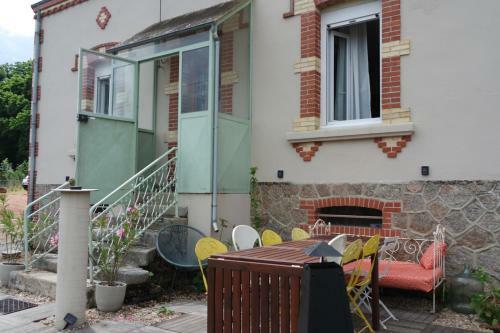 Domaine Du Pavillon G�te 15 Personnes