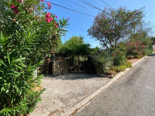 Apartamento Studio Grotte Des F�es