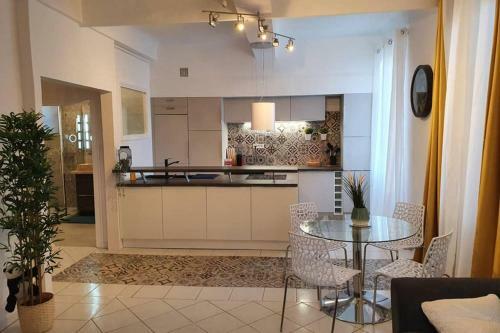 Apartamento Lhaussmannien Charme Absolu