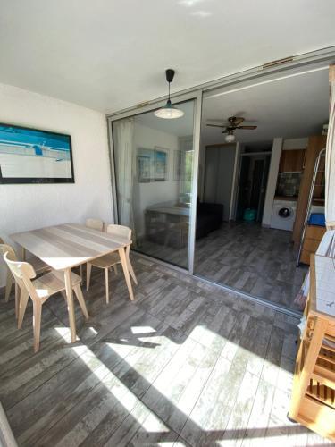 Apartamento Spacieux Studio Sur Le Port De Hyeres