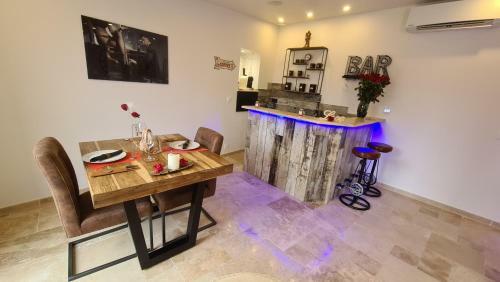 Hotel Loveroom La Gar�onn'hyeres