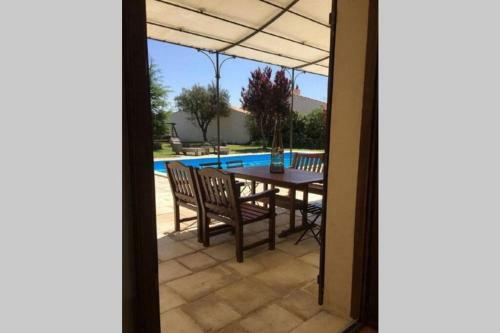 La Villa Du Payr�, Proche Mer Et Piscine Chauff�e