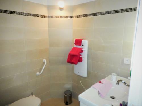 Bed & Breakfast Villa De Gu�nifey