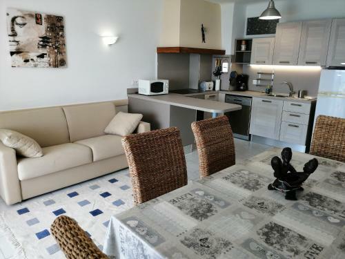Guillaumont Apartment