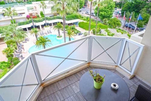 AC Hotel By Marriott Ambassadeur Antibes - Juan Les Pins