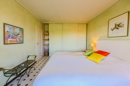 Apartamento Le Chateau De La Pinede