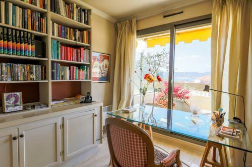 Apartamento Le Chateau De La Pinede