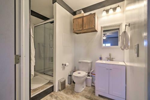 Apartamento Auburn Studio With Yard And Fire Pit About 5 Mi To Lakes!