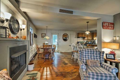 Renovated Lakefront Home With Deck In Northville!