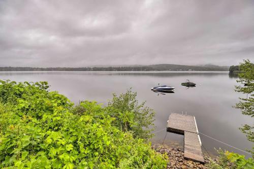Renovated Lakefront Home With Deck In Northville!