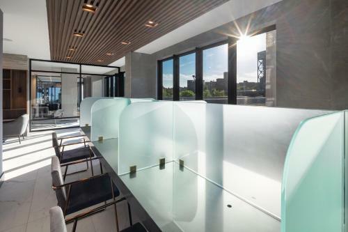 Hotel Global Luxury Suites At The Arches