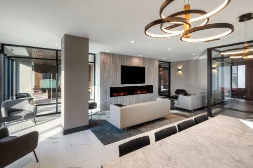 Hotel Global Luxury Suites At The Arches