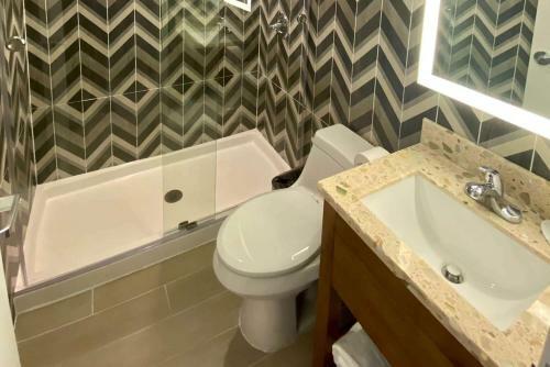 Hotel Super 8 By Wyndham Brooklyn Williamsburg
