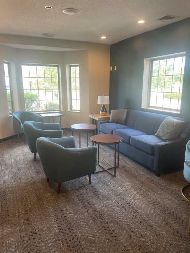 Surestay Plus Hotel By Best Western Highland Poughkeepsie