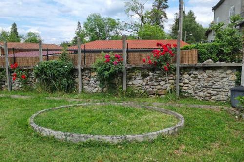 La Jaunette, Charmant Fenil Avec Piscine