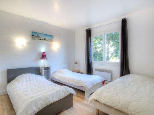 Holiday Home De La Plage