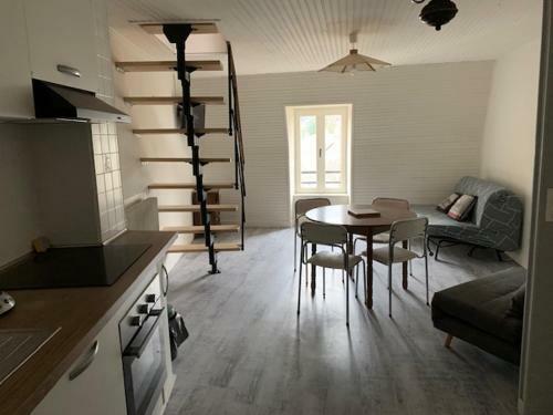 Apartamento Appartement Duplex Avec Wifi Proche Du Centre
