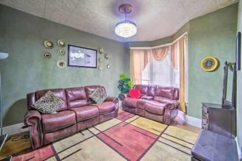 Quiet Oneonta Home - Walk To Historic Dtwn!