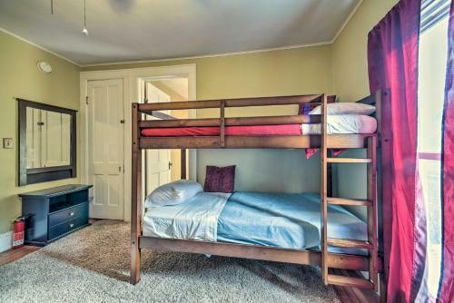 Quiet Oneonta Home - Walk To Historic Dtwn!