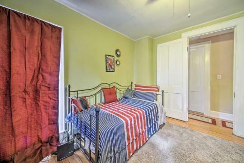 Quiet Oneonta Home - Walk To Historic Dtwn!
