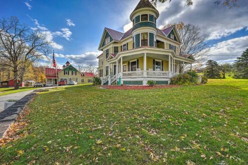 Pet-friendly Victorian Homestead With Fire Pit!