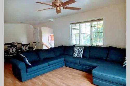 Comfortable Entire House For Rent 4 Bed 3 Baths
