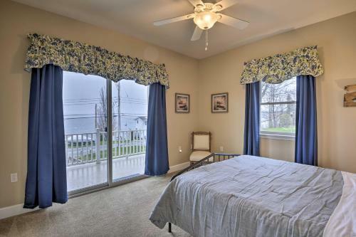 Canandaigua Lake House With Lake View And Fire Pit!