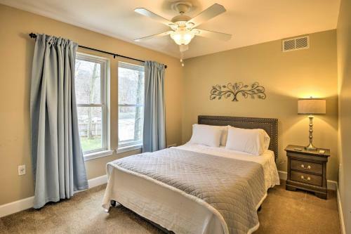 Canandaigua Lake House With Lake View And Fire Pit!