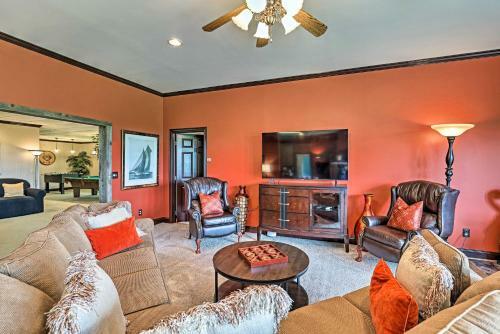 Luxurious Finger Lakes Home With Home Gym, Game Room