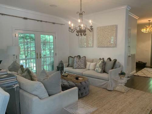 Villa Zainip - Luxury With Pool