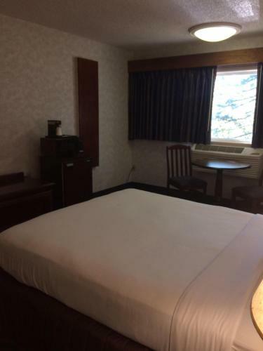 Shilo Inn Suites Hotel - Portland/beaverton