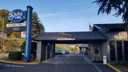 Shilo Inn Suites Hotel - Portland/beaverton