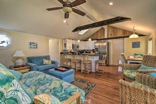 Lakeside Kent Home With Pier And Boat Ramp Access