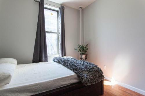 Manhattan New York City Rooms
