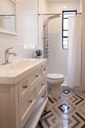 Manhattan New York City Rooms