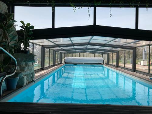 Hostal D�sirad Spa Privatif Et Piscine Couverte