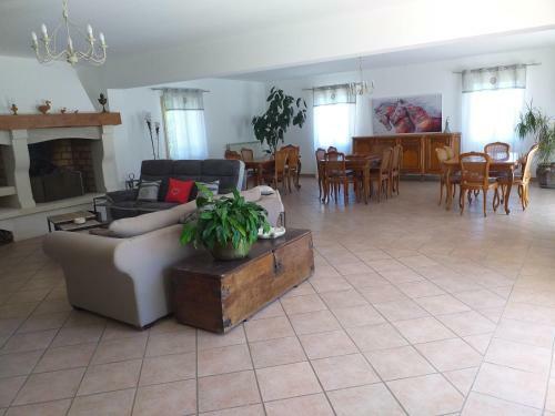 Hostal Cante Grillet