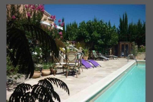 Peaceful 2 Bedroom 6 Person Independent Apartment