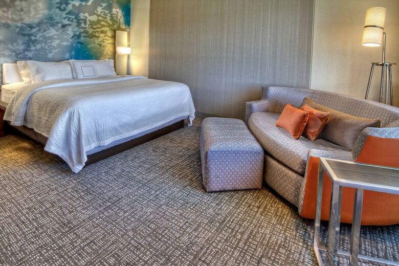 Hotel Courtyard By Marriott Westbury Long Island