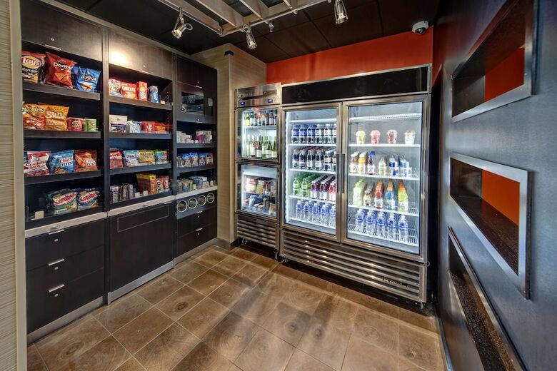 Hotel Courtyard By Marriott Westbury Long Island