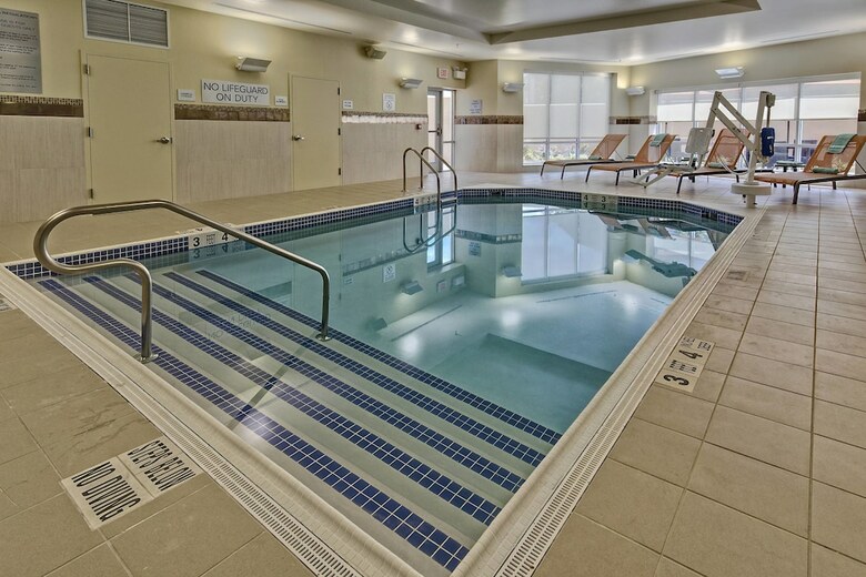 Hotel Courtyard By Marriott Westbury Long Island