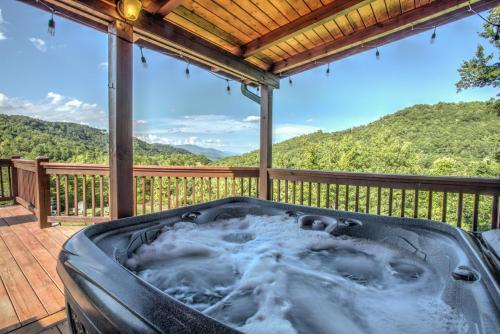 Black Mountain Hilltop Retreat