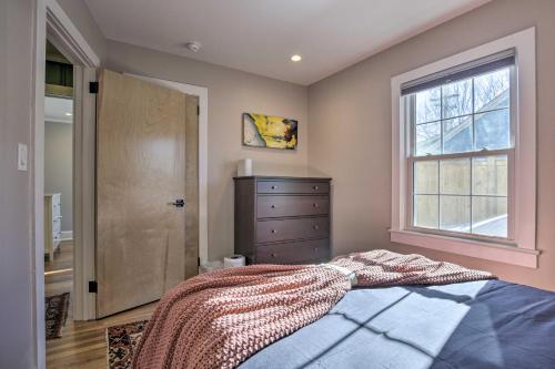 Renovated Carrboro Home With Deck And Fire Pit!