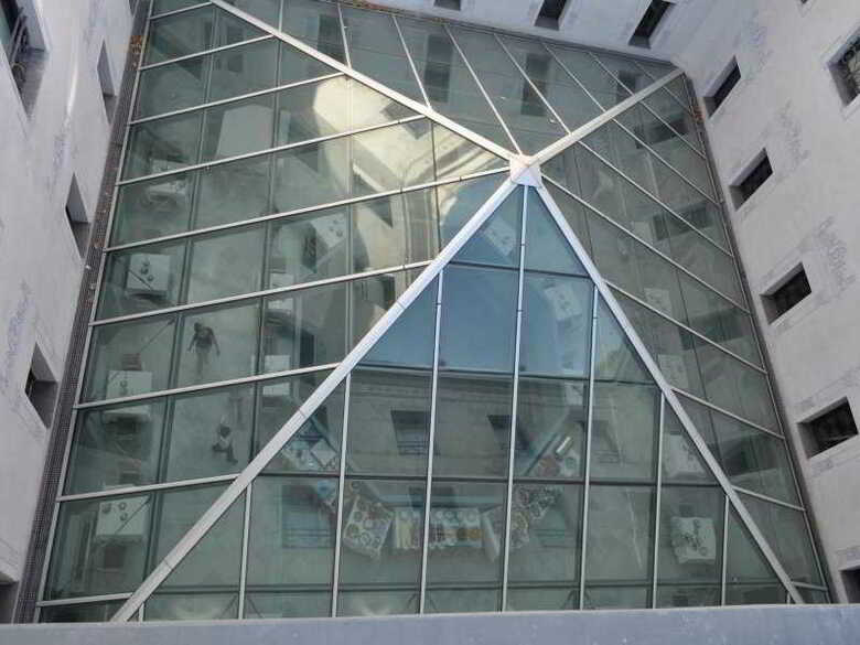 Hotel Oriente Atiram