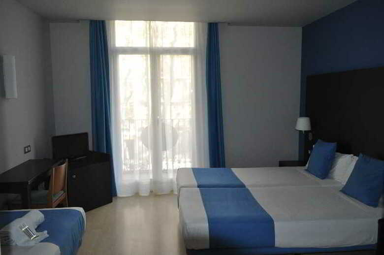 Hotel Oriente Atiram