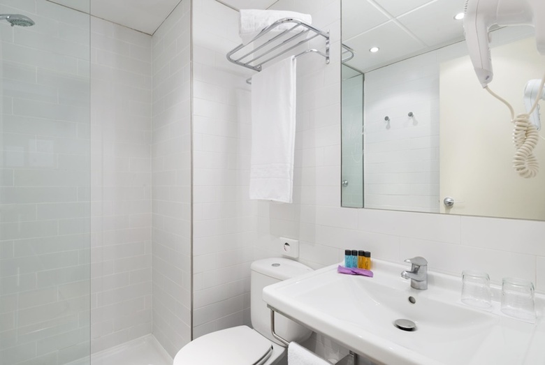 Hotel Oriente Atiram
