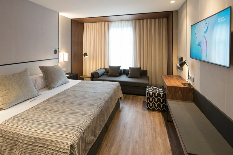 Hotel Catalonia Barcelona Plaza