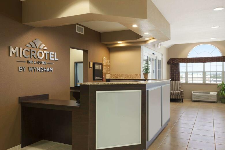 Hotel Microtel Inn & Suites Pleasanton