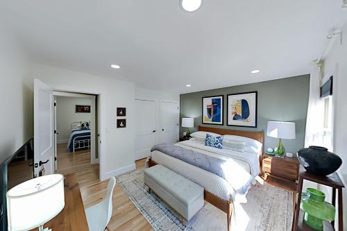 Crestview Cottage