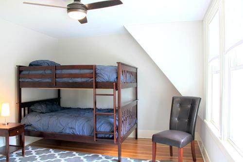 Colonial Revival In Proximity Park